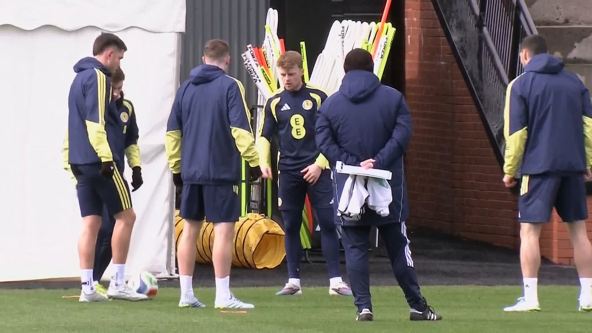 🏴󠁧󠁢󠁳󠁣󠁴󠁿 Scott McTominay missed today's Scotland training, but is expected to feature in the friendlies against Japan and Ivory Coast ⤵️