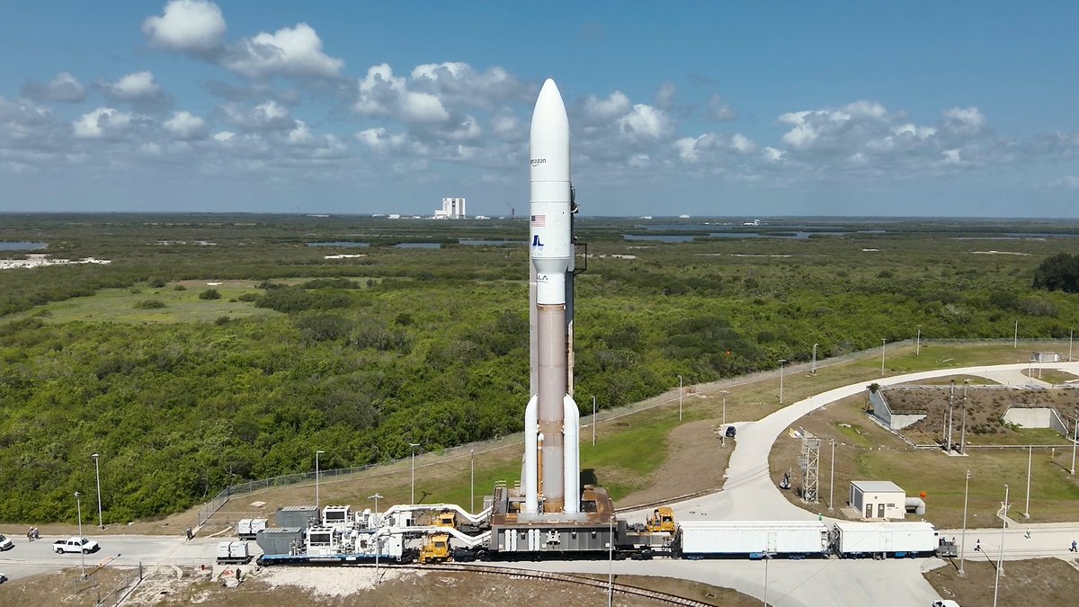 🎥 Preparing Atlas V for Amazon Leo 5 Learn about the process ULA follows to prepare the 20-story-tall, 1.3-million-pound Atlas V 551 rocket to carry 29 broadband satellites into low Earth orbit to help expand the Amazon Leo constellation. Launch is planned for Sunday.