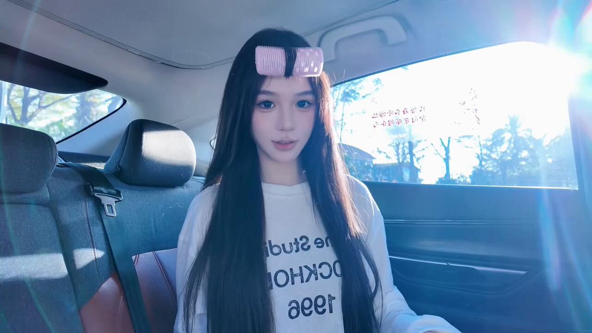 这个不错，旅游转场就这么拍👍