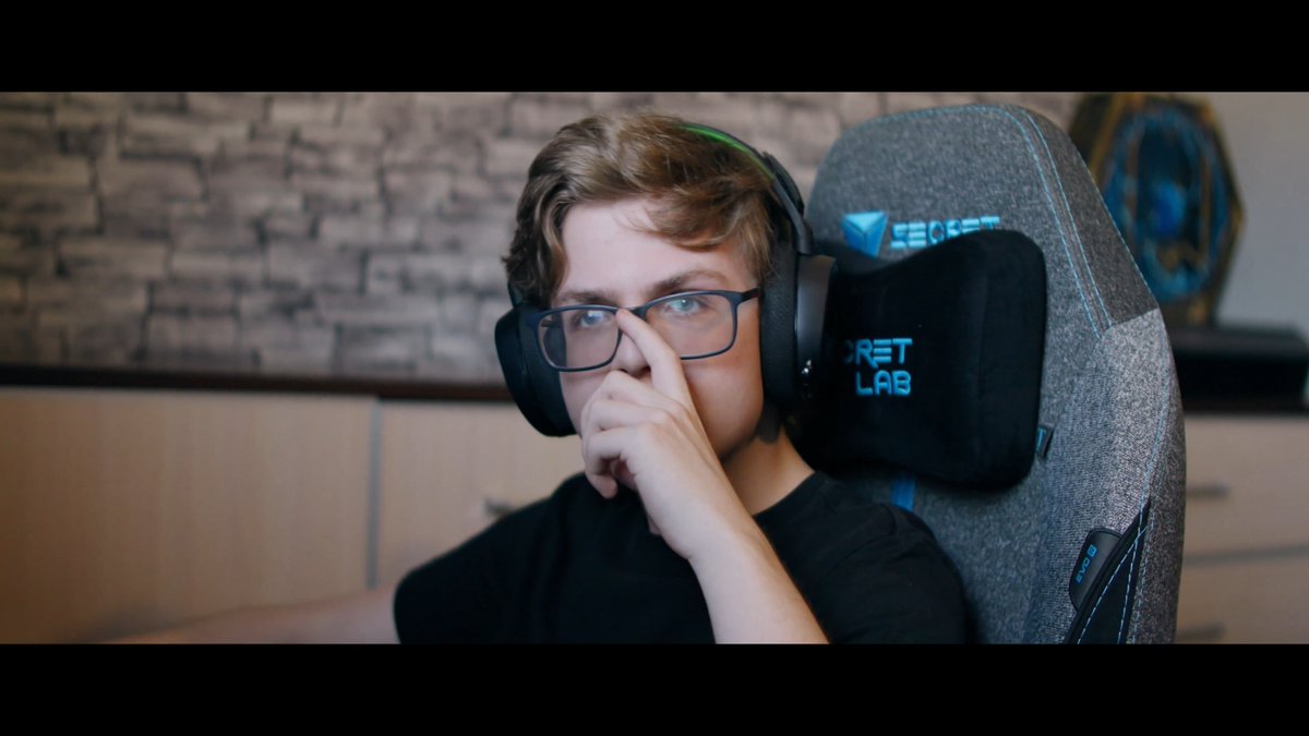When traditional sports were no longer an option, Kubixon doubled down on TFT and turned passion into results. Now a European star, his story is shaped by perseverance and his mother's support. Ahead of the #TFTCrown, get to know the Lore behind this Legend 👩👦 🤝Teamfight Tactics - Polska