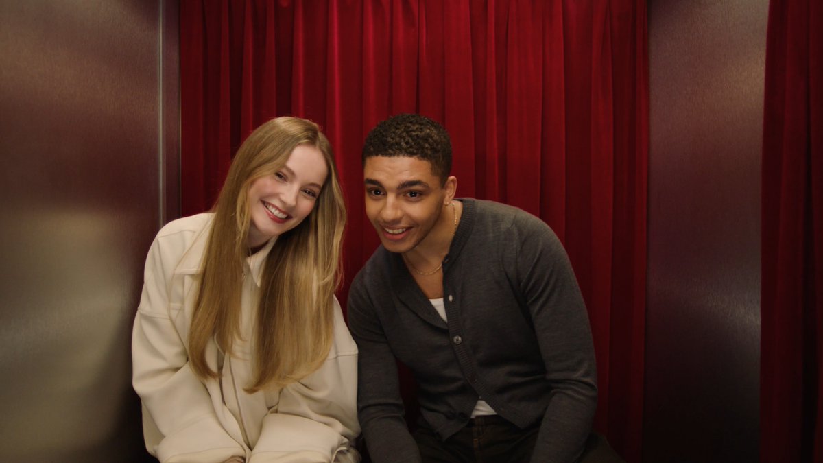 Bridgerton's Hannah Dodd and Peaky Blinders: The Immortal Man's Jay Lycurgo step into our photo booth to discuss: – Franchaela season – Cillian Murphy's mermaid eyes – Lots of other great stuff, we promise
