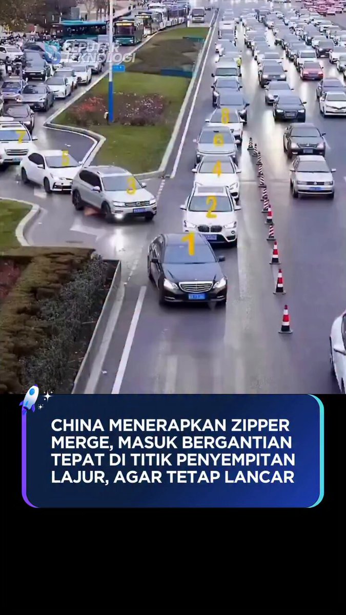 Bisa dicontoh penerapan Zipper Merger ini, untuk mengurangi penumpukan kendaraan, sehingga tidak ada jalur persimpangan yang terhenti karena setiap mobil akan terus bisa jalan saling bergantian..