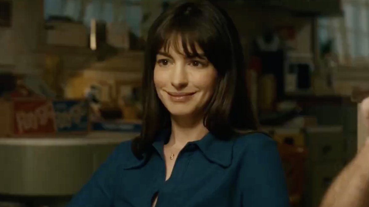 Anne Hathaway and Ewan McGregor star in the first teaser for #TheEndOfOakStreet. J.J. Abrams' new film hits theaters on August 14.