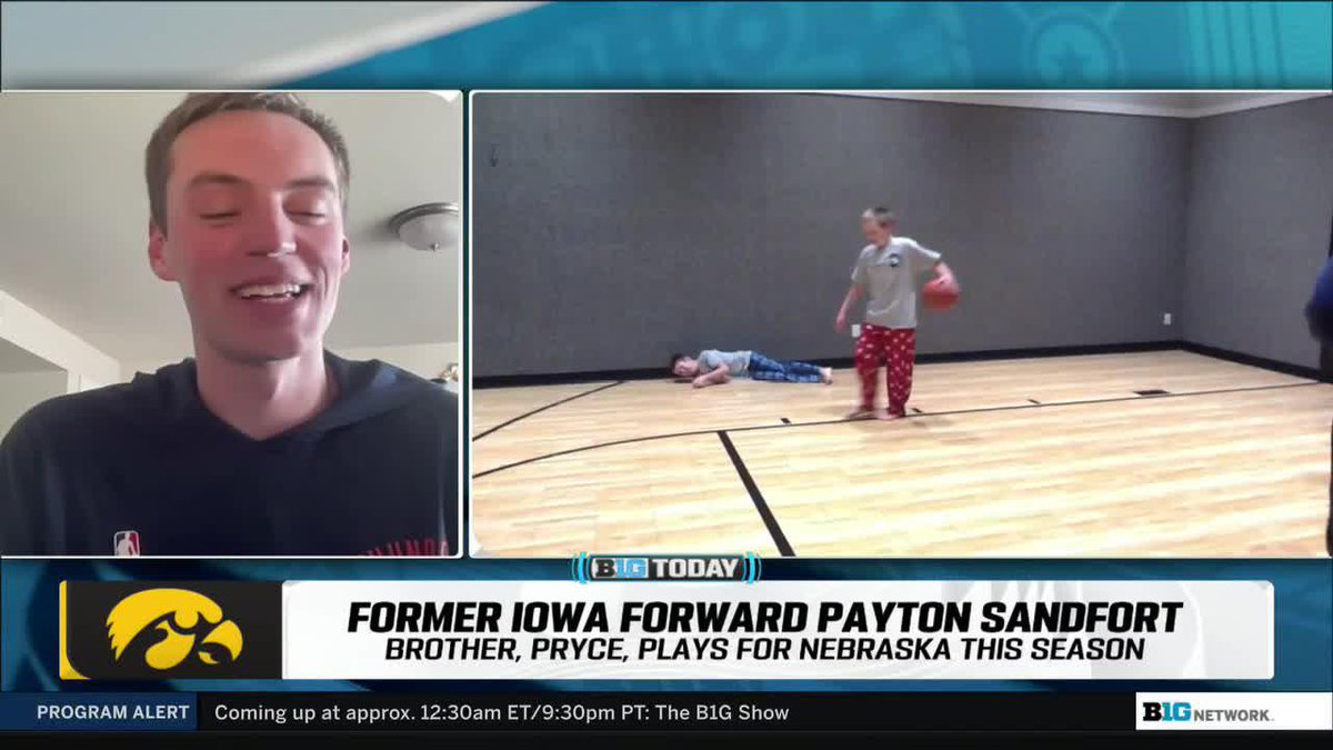 "You can see in that video right there, I never made anything easy on him." 🤣 Former Iowa Men’s Basketball star Payton Sandfort reacts to a childhood clip of him and his brother Pryce playing a tough game of 1-on-1 🏀 #B1GToday x Nebraska Men's Basketball