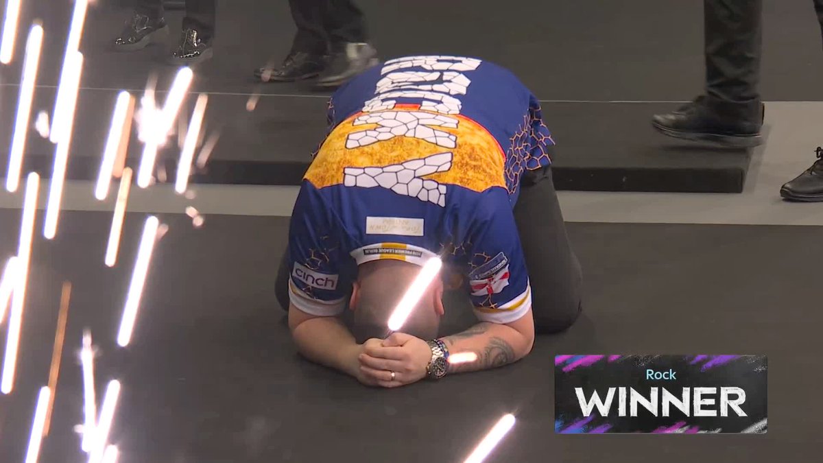 ROCK BAGS FIRST PREMIER LEAGUE WIN! 🔥 Look at what it means to the Northern Irishman 🙌 Josh Rock downs none other than league leader Jonny Clayton 6-3 to get his first win in the Premier League in Berlin 👏 📲 #PLDarts | QF1