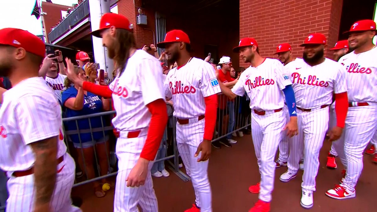 There's truly nothing like Opening Day in Philadelphia. LET'S. GO. 🔥🔥🔥