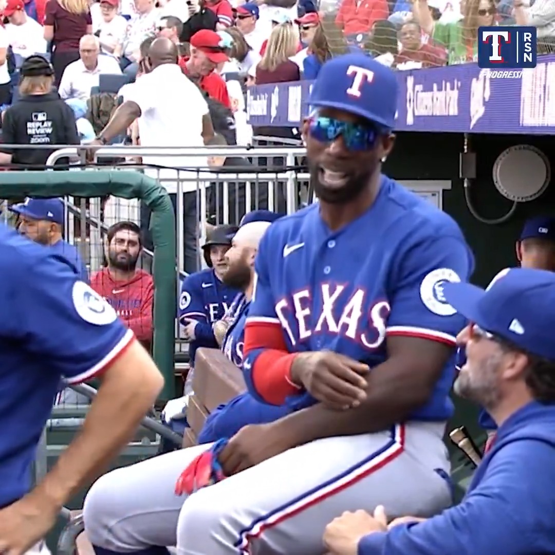 Andrew McCutchen Opening Day giggles 🤭 Rangers Sports Network | #OpeningDay