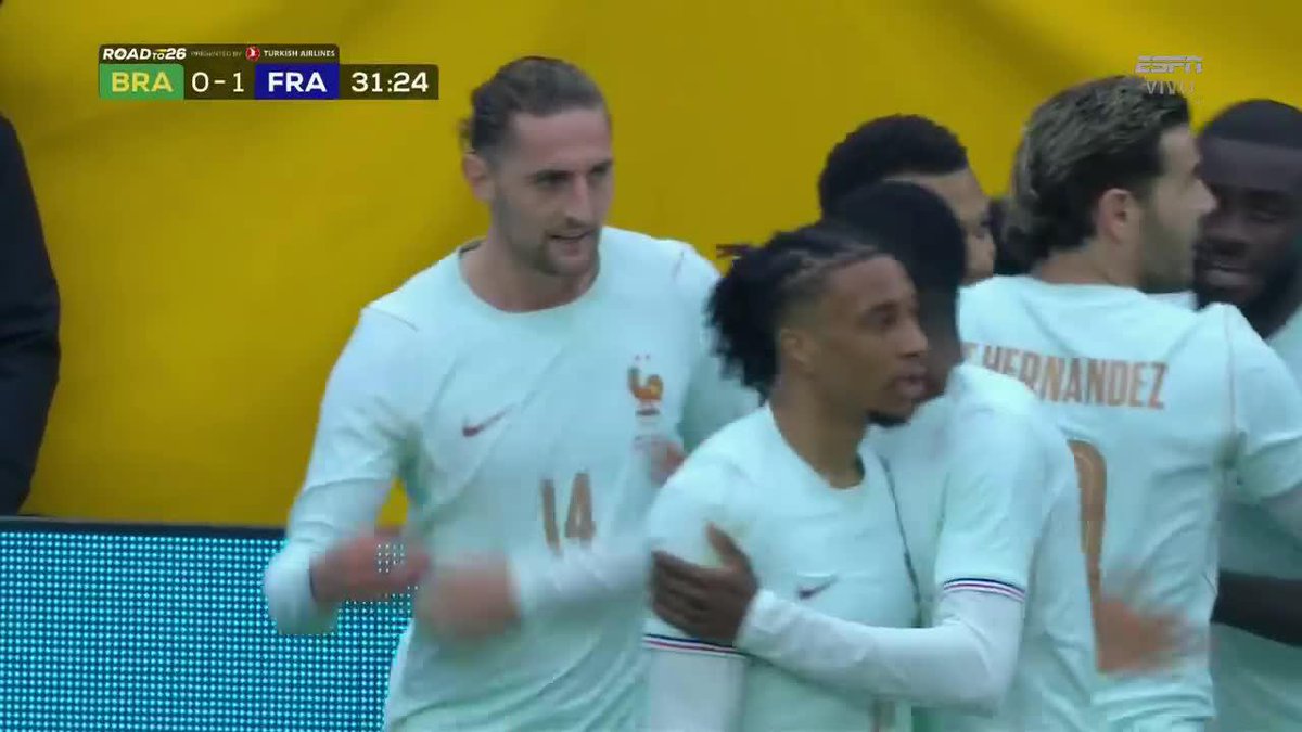 ¡NAAAA, QUÉ GOLAZO DE MBAPPÉ! 🥵 Pase de Dembélé para que Kylian definiera por arriba del portero. 📺 EN VIVO x ESPN y #DisneyPlus