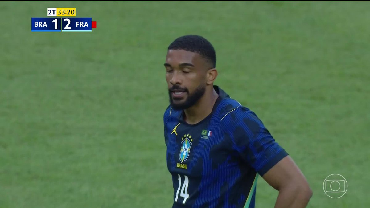 O gol de Bremer. Brasil 1x2 França. 🎥 TV Globo 📺 | ge