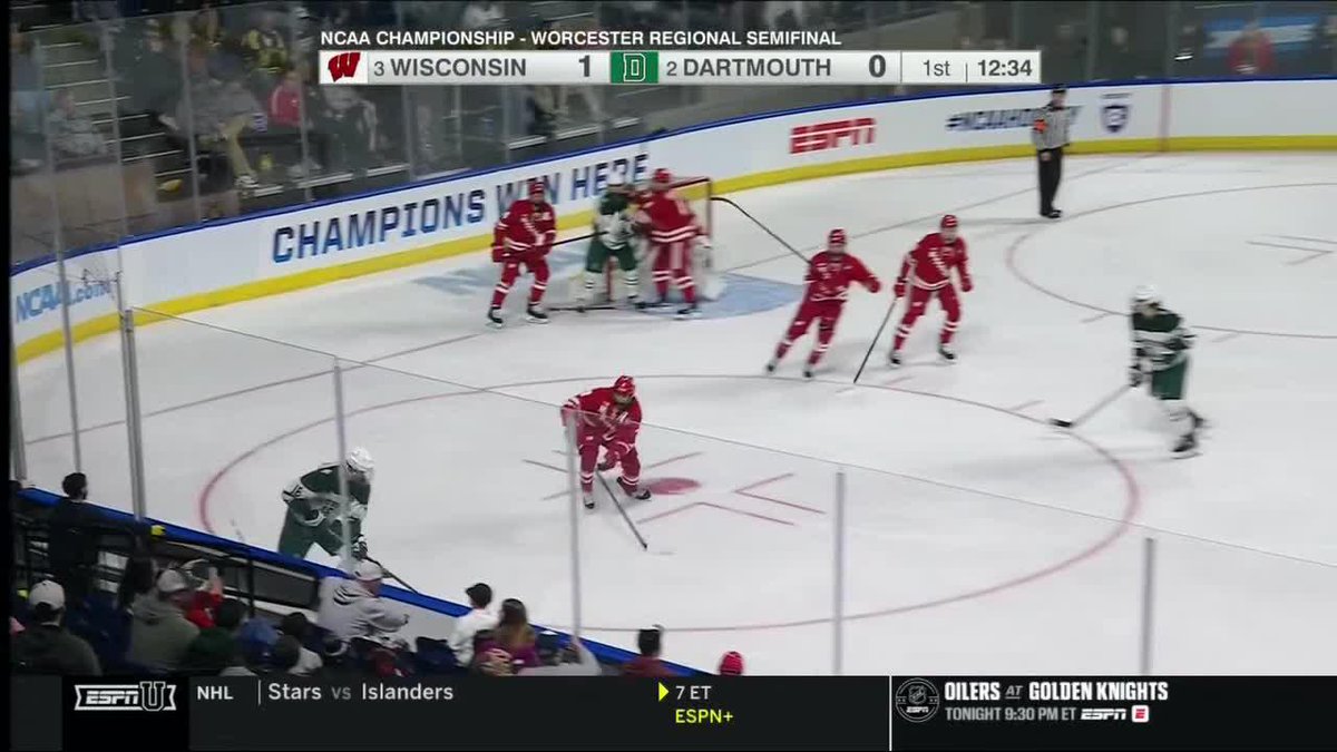 HOLY Hockey IQ 🤯 📺 ESPNU #B1GHockey x Wisconsin Hockey