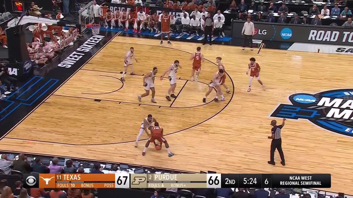BIG SHOT TAKER -- BIG SHOT MAKER. Tramon Mark on a bad ankle!