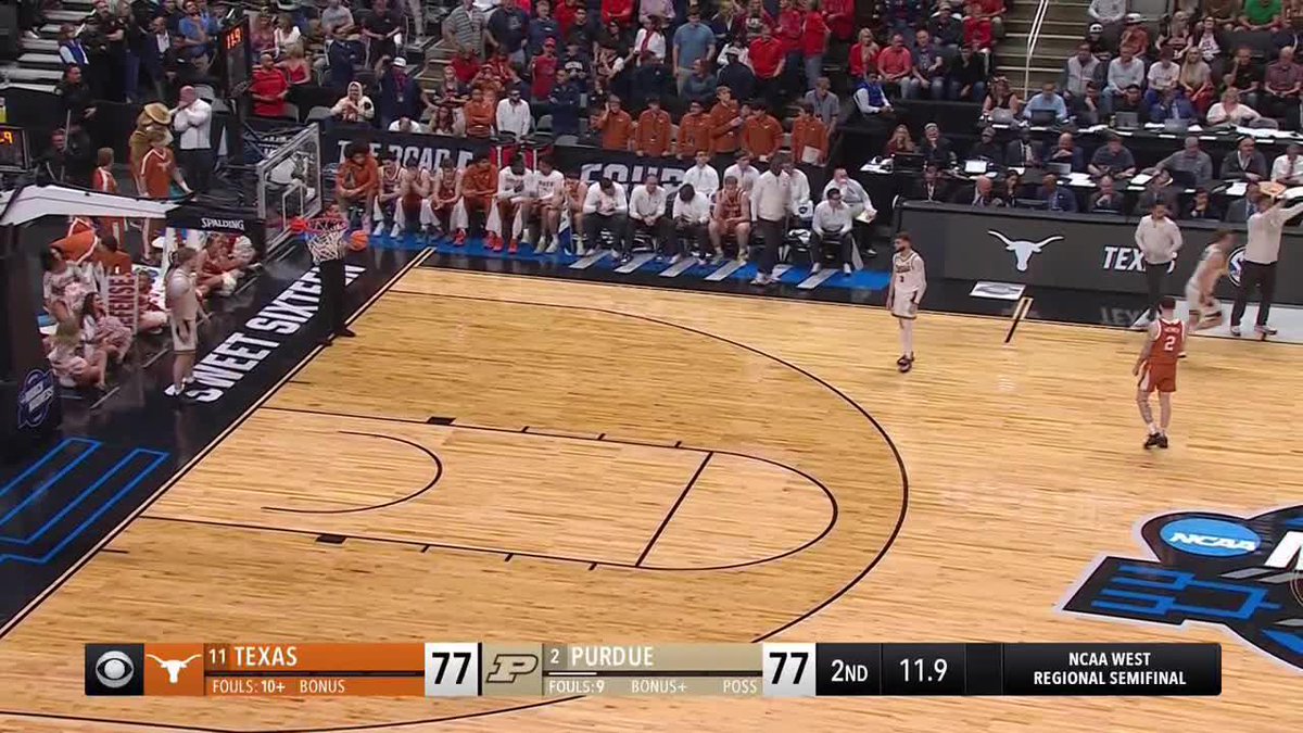 Love the draw. Let Braden dribble it out just to a point where a tip is possible if he misses. Got a great look, TKR great follow. That’s what 3 years experience playing together gets you