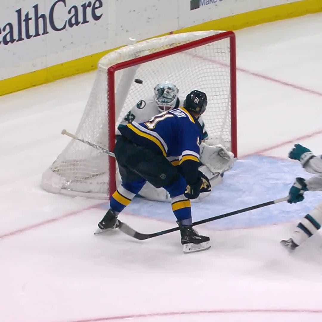 Arguably one of the sickest last-seconds OT game-winner you'll ever see. #stlblues