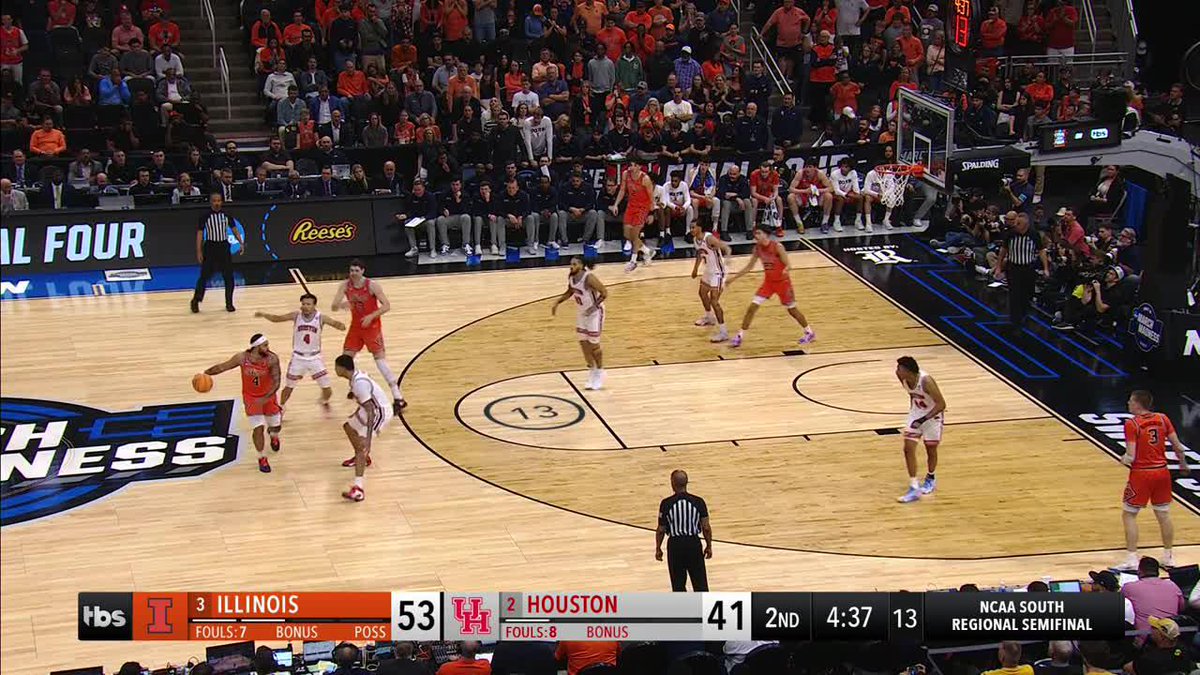 HUGE threes from the Illini ๐ #MarchMadness
