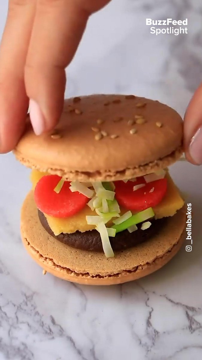 Cheeseburger Macarons