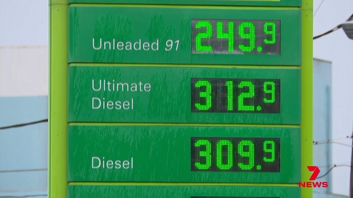 Extra oil shipments are on their way to Geelong to help Victoria’s only refinery increase fuel production. Petrol stations interstate are introducing purchase limits to curb demand but the Premier is confident our supply will hold up. Blake Johnson