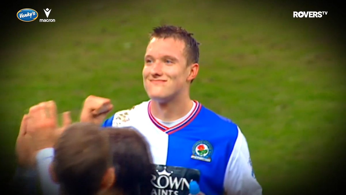 ๐ด๓ ง๓ ข๓ ฅ๓ ฎ๓ ง๓ ฟ๐ Throwback to when Phil Jones, aged 18, made his Premier League debut for Blackburn Rovers. He put in a great performance against Chelsea. ๐ช Allardyce on Jones' performance: "I'm glad to say not only has it worked, it was an OUTSTANDING debut!" ๐๏ธ