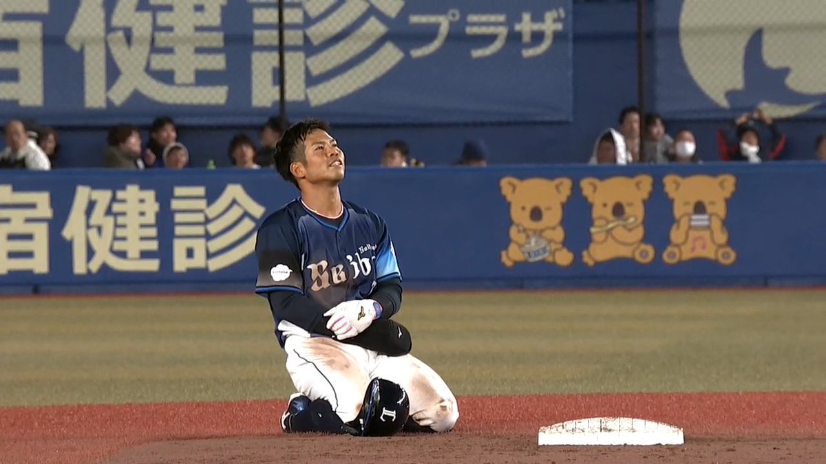 スライディング！ヘッスラ!!ヘッスラ!!! アウト！アウト!! #藤原恭大 #小川龍成 #桑原将志 #chibalotte #seibulions #ベースボールLIVE で配信中[初月無料]