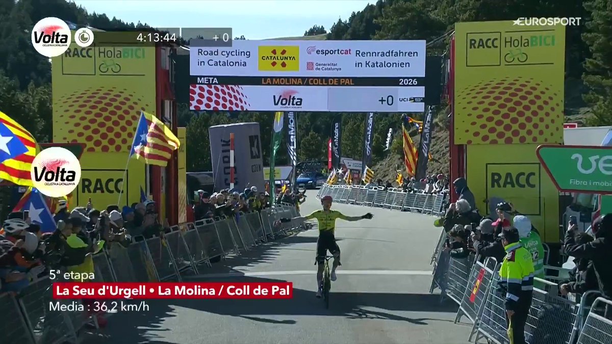 👽 UN EXTRAÑO ELEMENTO LLAMADO 𝑽𝑰𝑵𝑮𝑬𝑮𝑨𝑨𝑹𝑫 🔥 Jonas Vingegaard da un espectáculo y un puñetazo encima de la mesa en Coll de Pal con una jornada muy dura para Remco Evenepoel 🚴 Lo has vivido en Eurosport 2 y HBO Max España 🌟. #VoltaCatalunya105