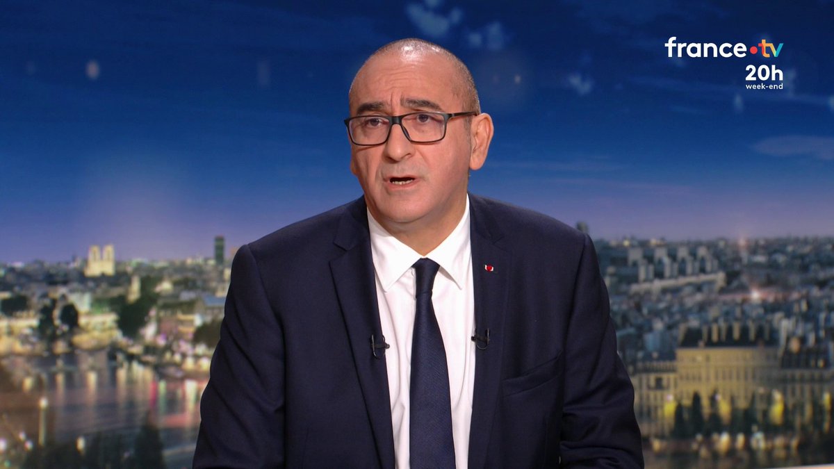 Nunez qui versait sa larmichette dans cette vidéo, expliquant qu'on ne devrait pas mourir pour ses idées, alors qu'il avait tout prévu avec des agents du renseignement territorial présents et de mèche avec l'extrême droite de Cordier et Némésis.
