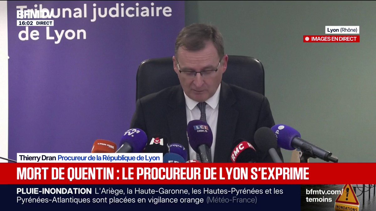 Quelqu’un peut demander au procureur de Lyon pourquoi il a menti éhontément en reprenant le narratif des fascistes sur la mort de Quentin Deranque alors que les flics faisaient des photos ?