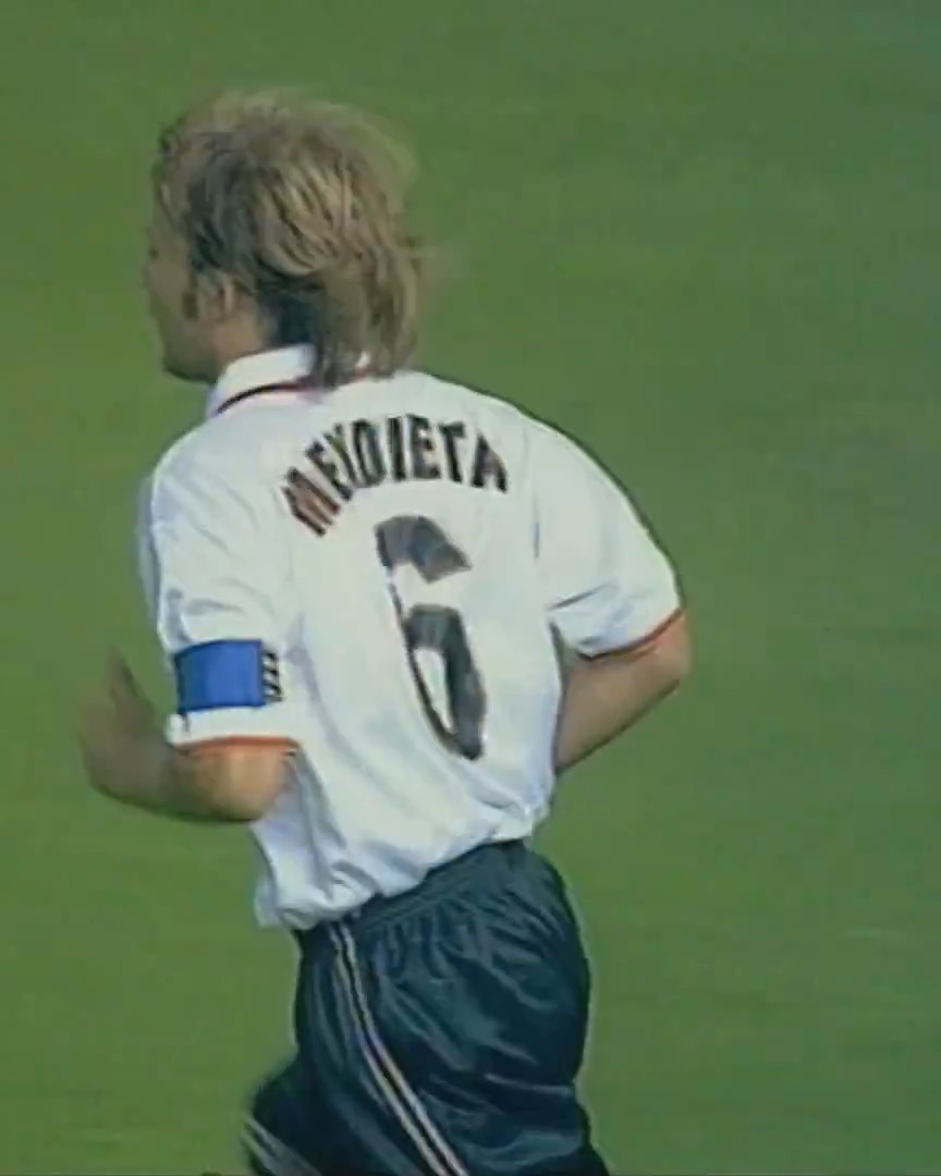 💫 Hoy cumpleaños una leyenda de LALIGAEASPORTS... ¡Felicidades, Gaizka Mendieta! 🎂 LALIGARetro | LALIGAHistory