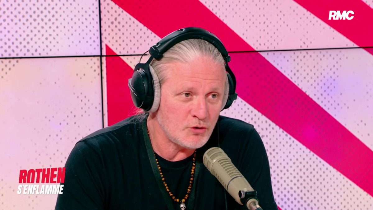 🗣️ Manu Petit : "Dembélé est un immense talent. J'adore ce gars. Mais quand tu gagnes le ballon d'or, ton statut change. Et j'ai l'impression que c'est un joueur parmi tant d'autres dans cette équipe de France. Je pense qu'il pourrait donner beaucoup plus offensivement."