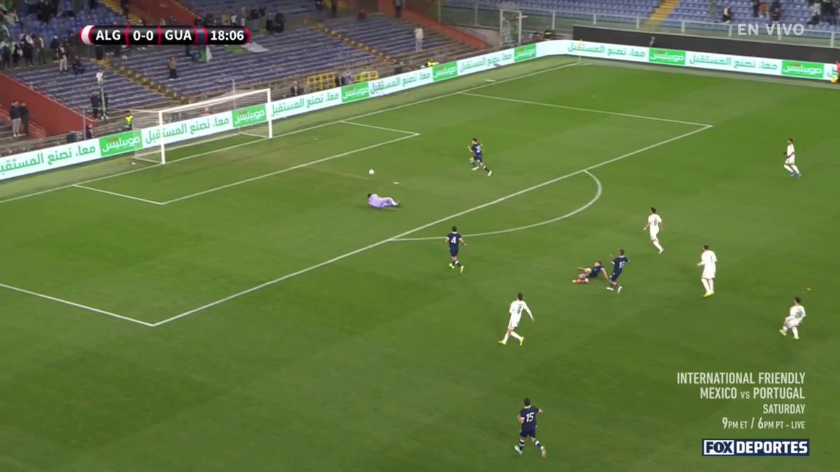 VIDEO 📹: El error garrafal de Kenderson que le dio el primer gol a Argelia.