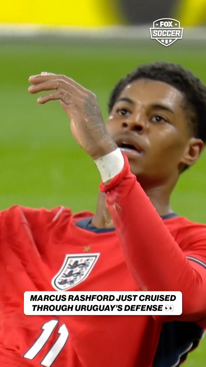 Marcus Rashford was toying with them 😮‍💨
