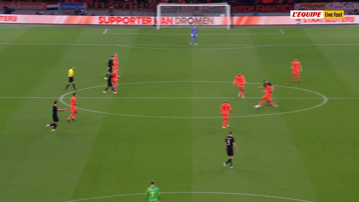🇳🇱-🇳🇴 L'action des Pays-Bas superbement conclue par Tijjani Reijnerds et les Oranje sont devant Suivez le direct sur L'Équipe live foot > #lequipeFOOT