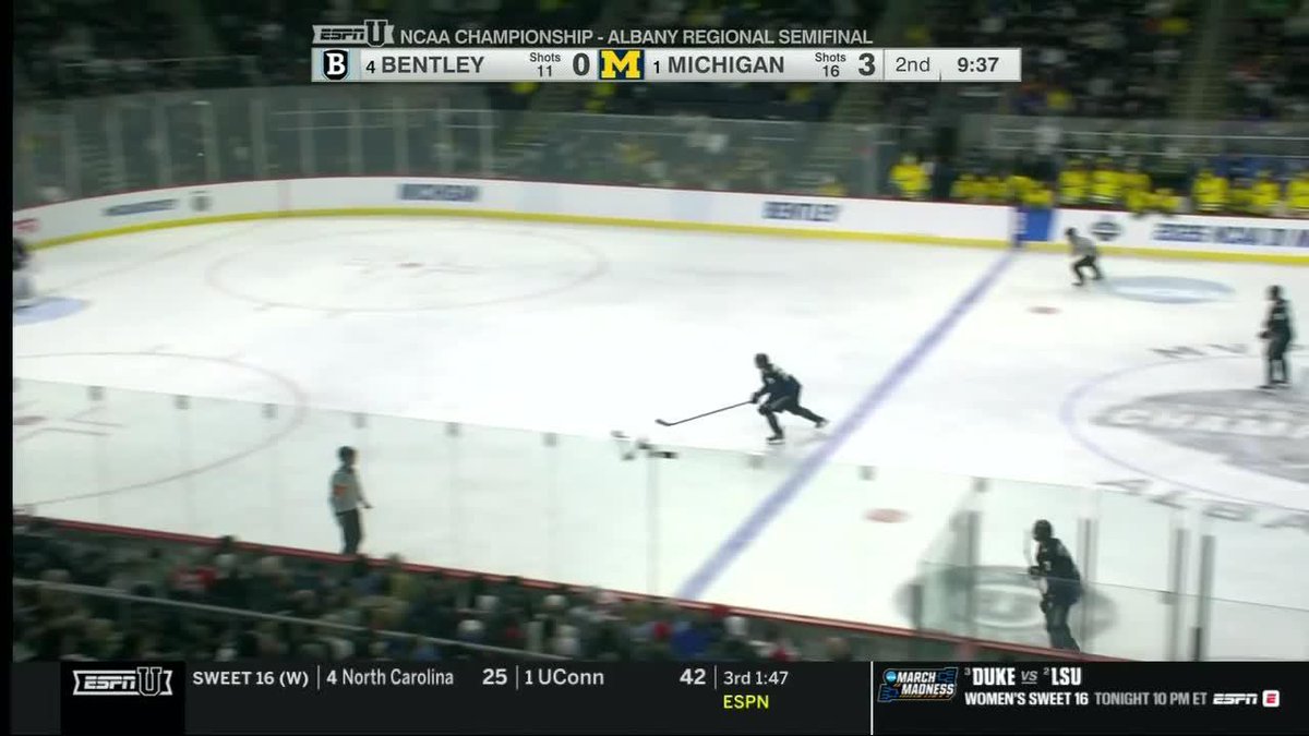 Kason Muscutt with a greasy one and Michigan leads 4-0