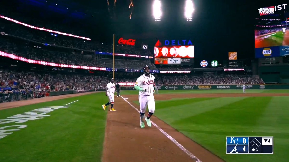 Michael Harris II lifts off with a two-run homer 💸