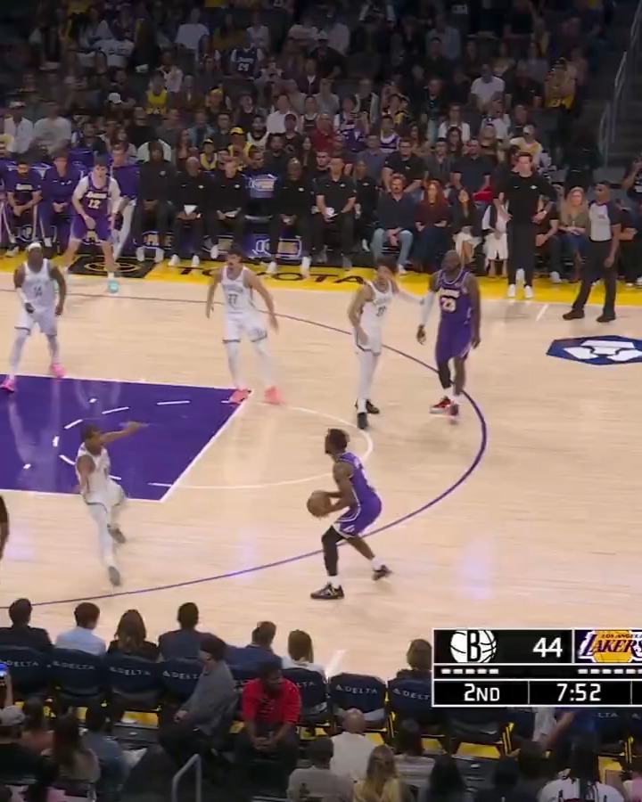 LEBRON ASSIST TO BRONNY 🔥 FIRST FATHER-AND-SON ASSIST IN NBA HISTORY 🙌