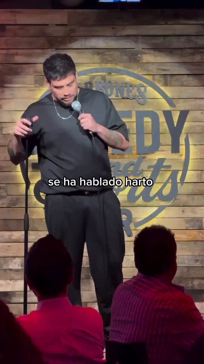 HUMOR POLÍTICO -Me di cuenta que el presidente es transgénero…