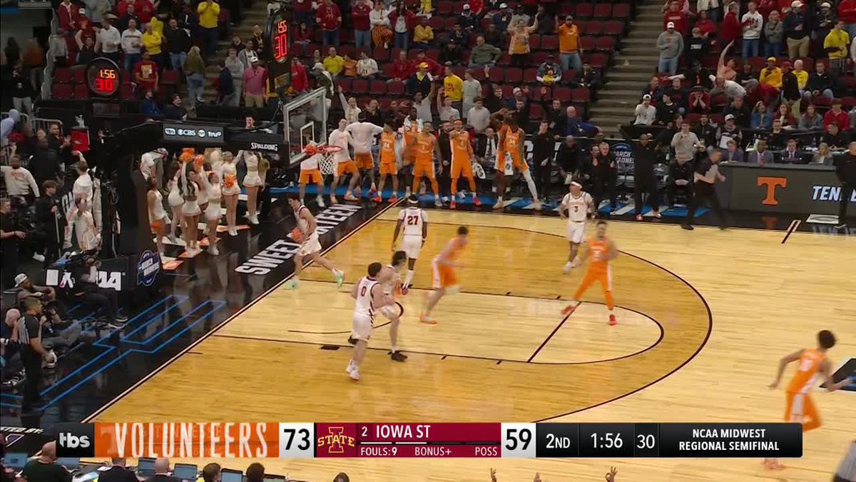 "NATE THE GREAT" 🔥 Tennessee is CLOSING IN ‼️ #MarchMadness