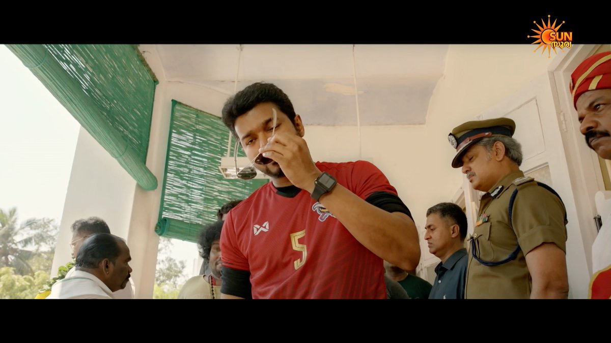 കാണൂ 'BIGIL' നാളെ ഉച്ചക്ക് 12 മണിക്ക് നമ്മുടെ സ്വന്തം സൺ സൂര്യയിൽ… Watch BIGIL On Sun Surya | 12:00 PM| MARCH 29 #SunSurya #bigil #bigilOnSunSurya #ThalapathyVijay #vijaymovies #vijay