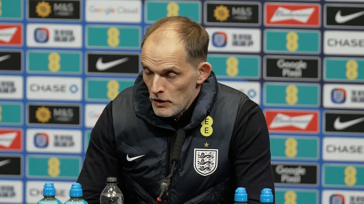 🗣️ ''I was surprised VAR is in place because I thought it's not working, because the tackle on Phil Foden was not even checked, tackle against Noni not even checked'' Thomas Tuchel on the refereeing decisions in England's 1-1 draw with Uruguay.