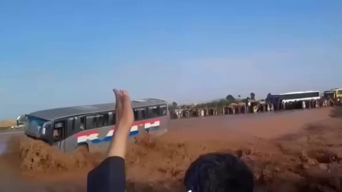 And today’s ‘Idiot of the Day’ award goes to this bus driver in Afghanistan. 📍 Herat-Kabul Highway