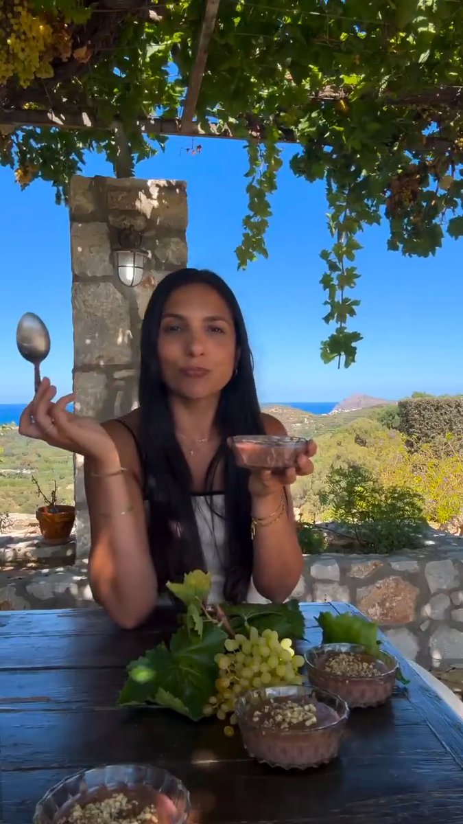 Traditional Greek moustalevria (grape must pudding). Simple, ancient, and ridiculously comforting. 🍇 ASMR 🔊