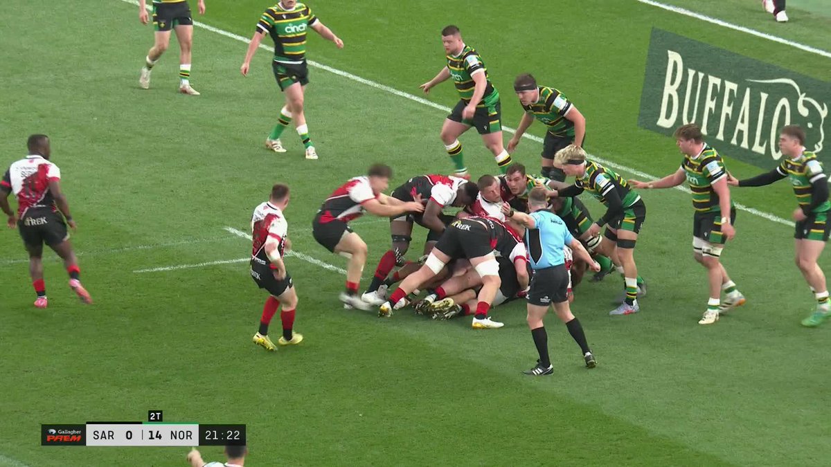 That delay from Owen Farrell 🤌 Toby Elliott does the rest 😤 Watch live on TNT Sports | Rugby on TNT Sports 📺