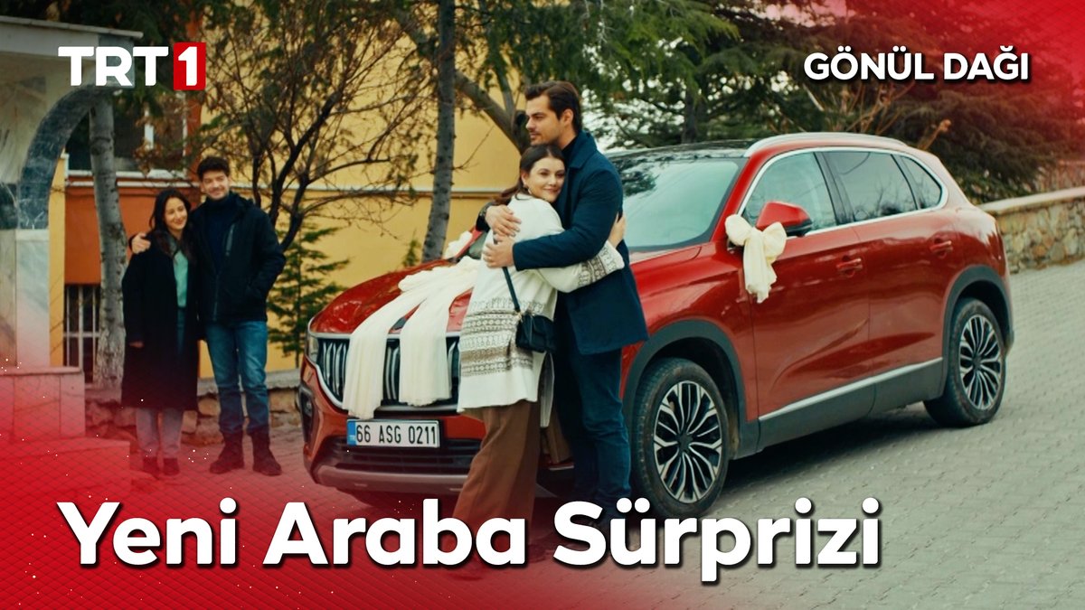 "Benim biricik karımın arabası sürekli arızalanıyormuş. Ben de ona annelik hediyesi, bu düldülü alayım dedim." #SelTan #GönülDağı Gönül Dağı