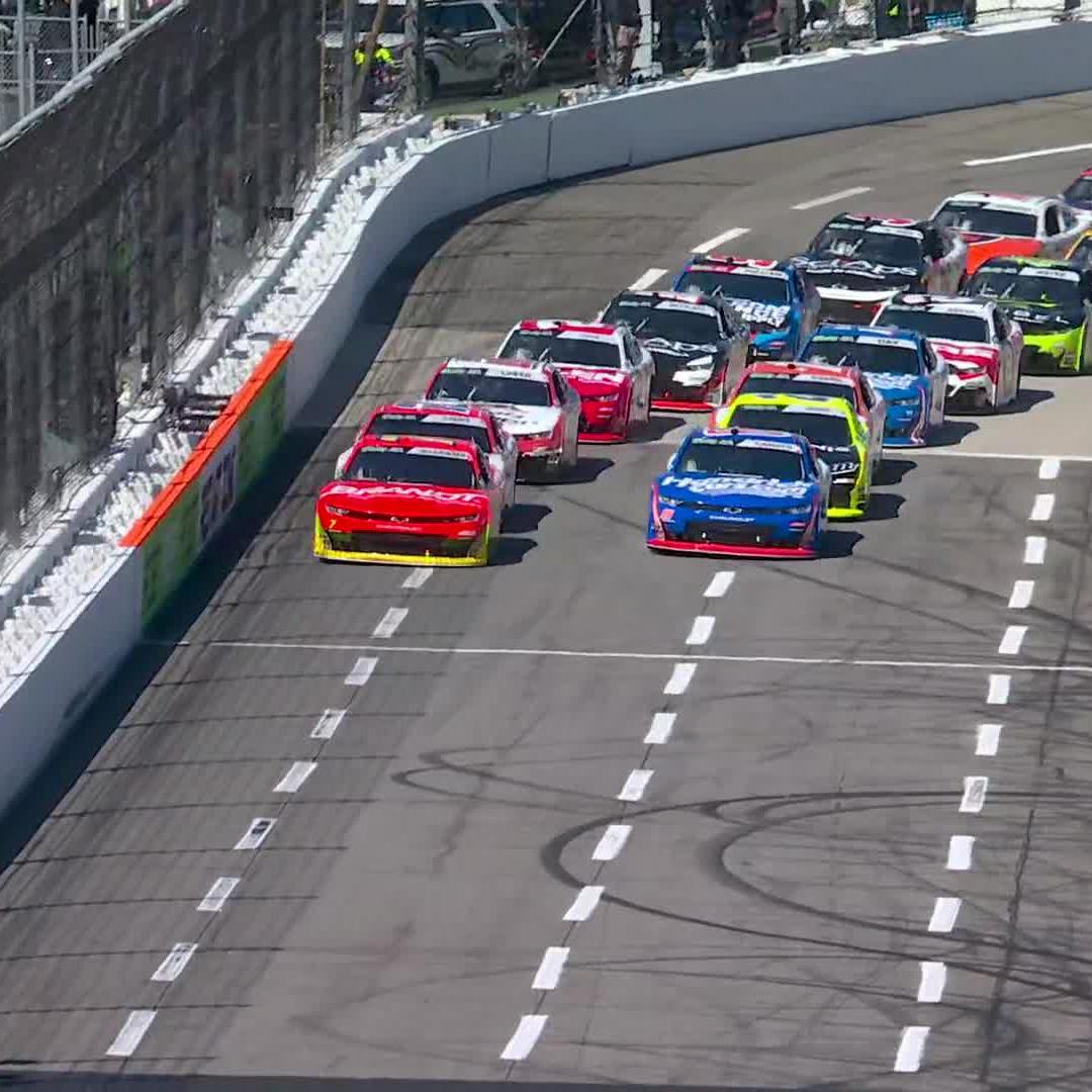 It's a short-track Saturday in the NASCAR O'Reilly Auto Parts Series! The green flag is out at Martinsville Speedway on The CW Sports!