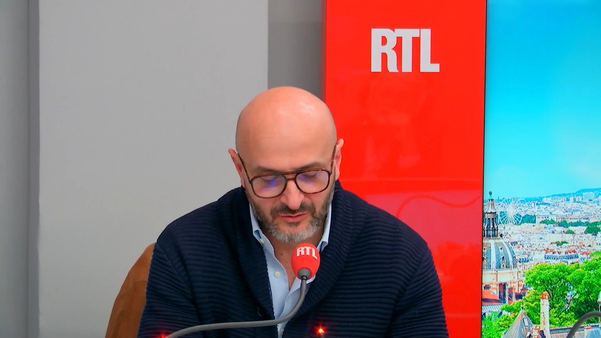 Déchu, le Sénégal présente le trophée de la CAN : "Ca pourrait être mal interprété par le jury du TAS" François Manardo au micro de Julien Hababou dans #OnRefaitLeMatch