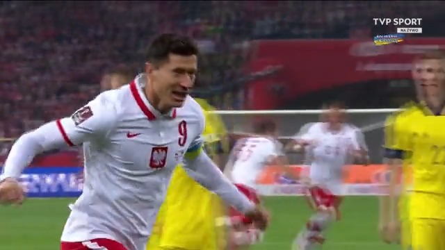 Robert Lewandowski przełamuje Szwedów w barażu o mundial w Katarze. #4latatemu