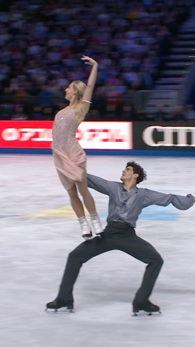 Bringing back a fan-favorite program to close out the season ✨ Piper Gilles &amp; Paul Poirier claim the #WorldFigure silver medal 🥈🔥 #FigureSkating