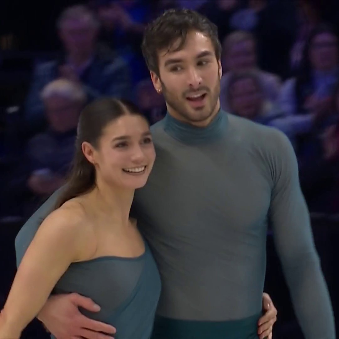 😍 𝐌𝐄𝐑𝐕𝐄𝐈𝐋𝐋𝐄𝐔𝐗 ! Un programme libre envoutant et Laurence Fournier Beaudry et Guillaume Cizeron décrochent le titre de champions du monde de danse sur glace, quelques semaines après leur titre olympique