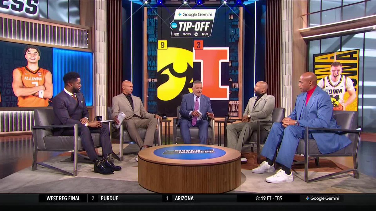Chuck hit Bruce Pearl with Shaq's 'It's supposed to go 1-2-3, not 1-2 back to 1' 🤣🤣