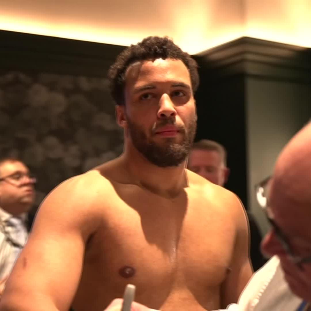 Itauma time ⏳ #ItaumaFranklin | Live NOW on DAZN ▪️