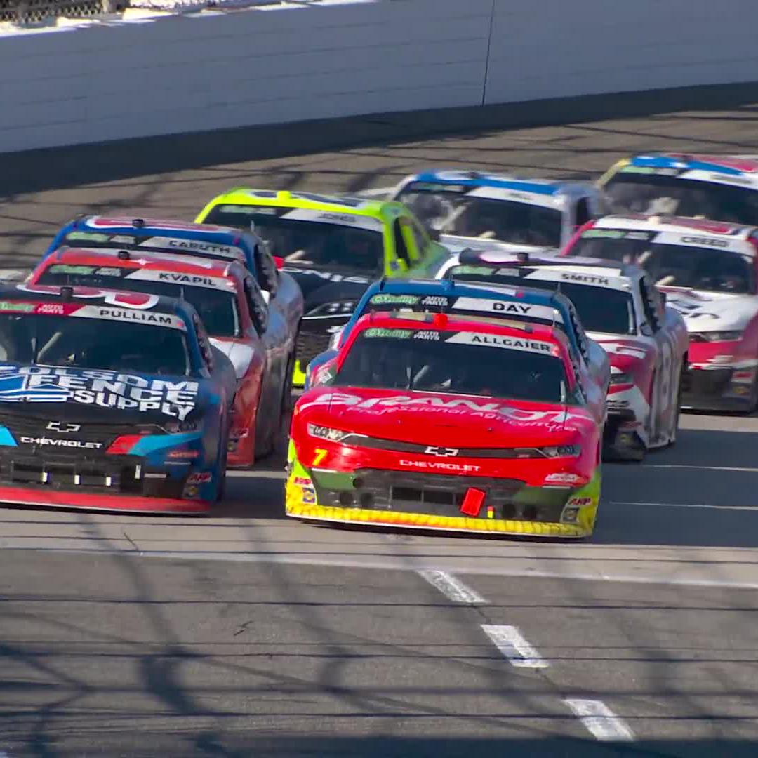 We've got big trouble on the restart! 😬