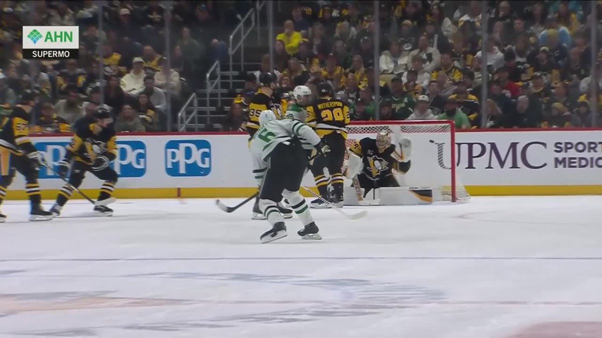Bichsel GRABBED Karlsson's stick, dropped it and then ripped home a goal ๐ญ๐จ EK65 was FURIOUS ๐คฌ